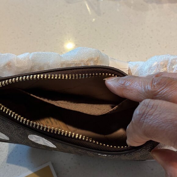 Michael Kors Carmela Small Pouchette Signature MK Logo Chain Crossbody Bag - Picture 4 of 4